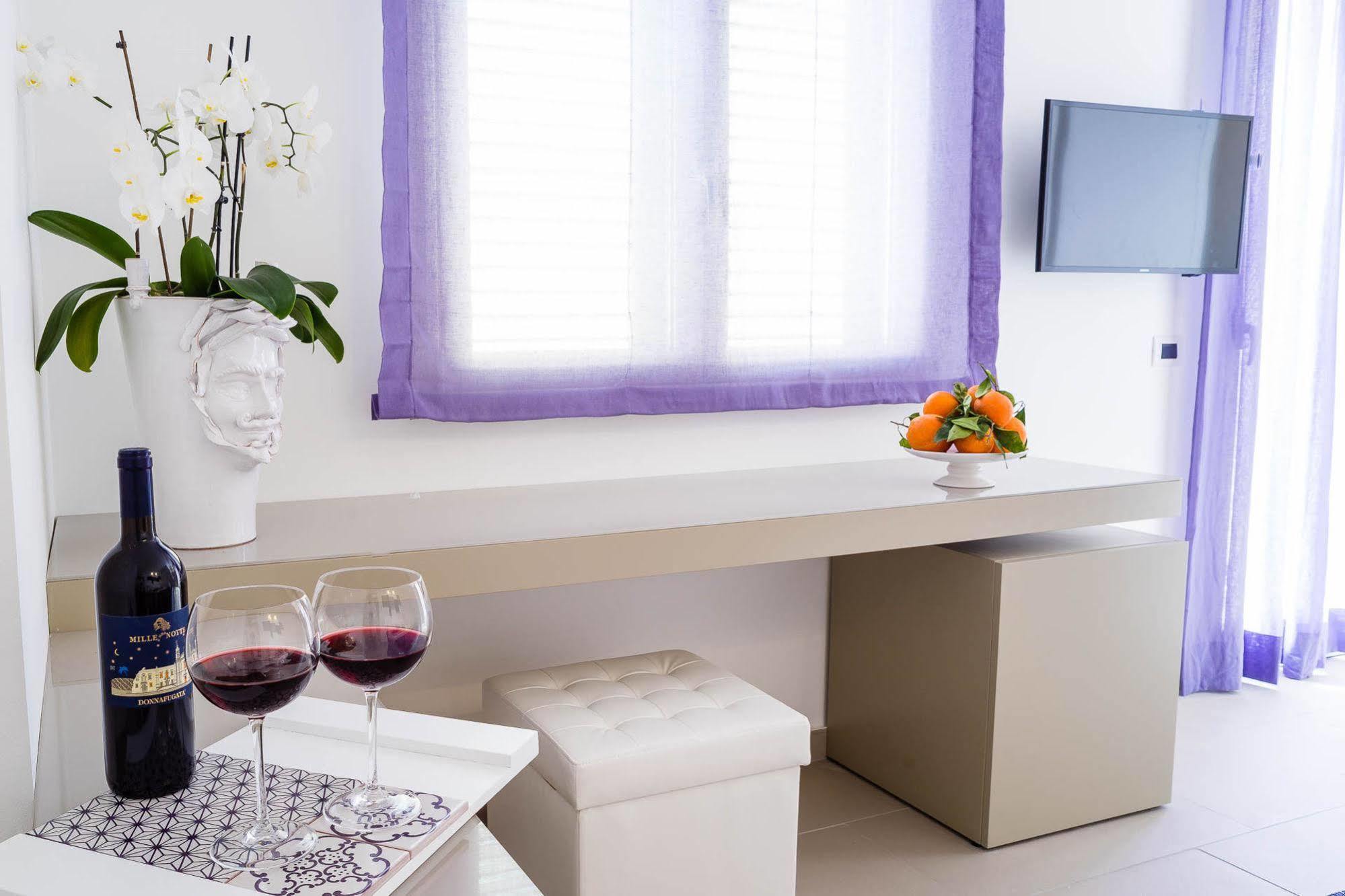 Sciccosa Guest House Таормина Экстерьер фото