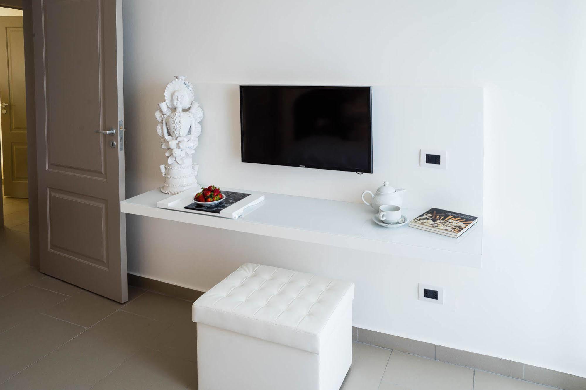 Sciccosa Guest House Таормина Экстерьер фото