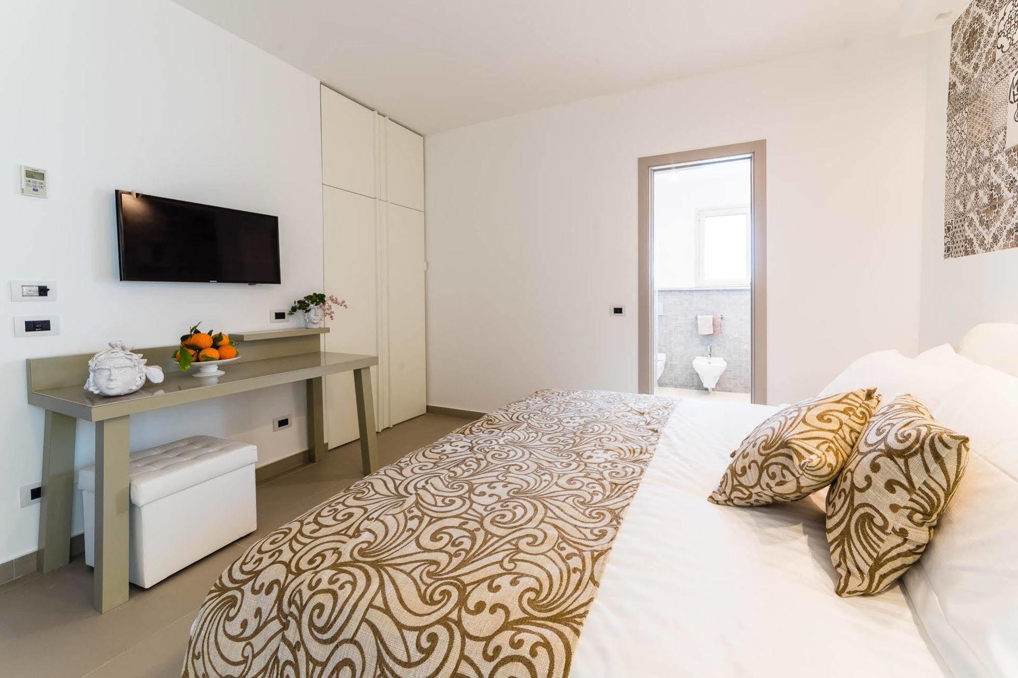 Sciccosa Guest House Таормина Экстерьер фото