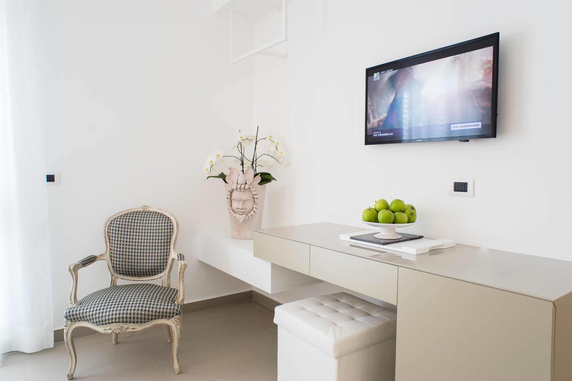 Sciccosa Guest House Таормина Экстерьер фото